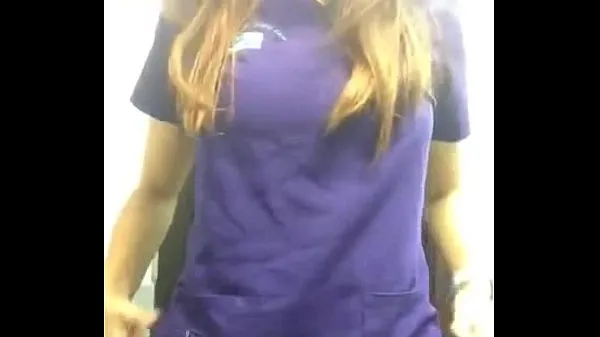 Vis Nurse in toilette at work so bitch strømrør