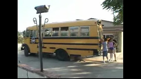 Mostrar Garota do ônibus escolar - Ashley tubo de potência