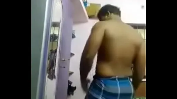 Tamil guy stripping nude alone पावर ट्यूब दिखाएँ