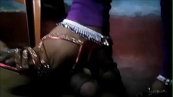 Vis Indian Bhabhi Trampling dick in high heels and Anklets strømrør