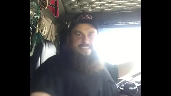 Näytä The phantom trucker in cab spanking video tehoputki