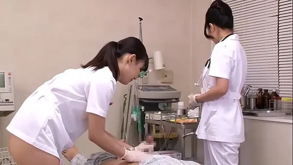 パワーチューブ日本の看護師が患者の世話をします表示