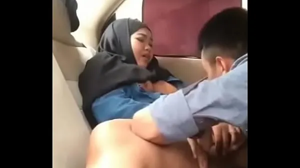 Show Hijab girl in car with boyfriend power Tube