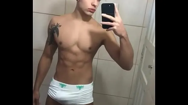 แสดง Modelo de pau duro na cueca branca หลอดกำลัง