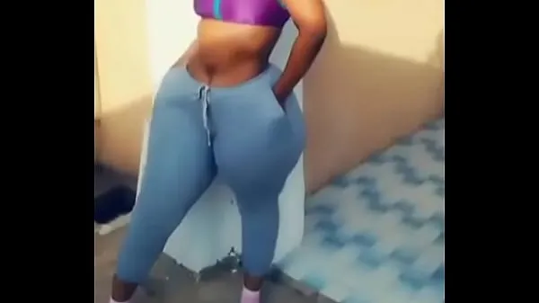 Pokaż African girl big ass (wide hips lampę zasilającą