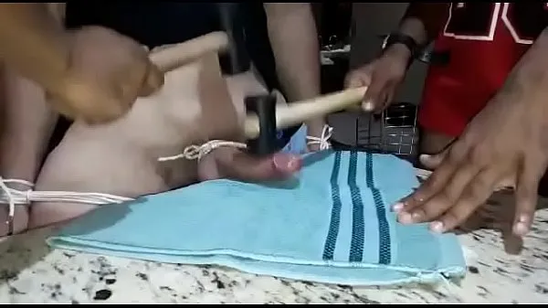 Mostrar Two boys destroying the submissive's chopstick tubo de potência