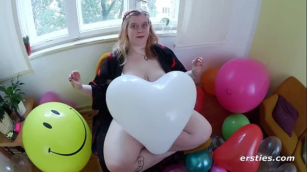 Show Poppy Loves Her Balloons and Little Pink Vibrator power Tube