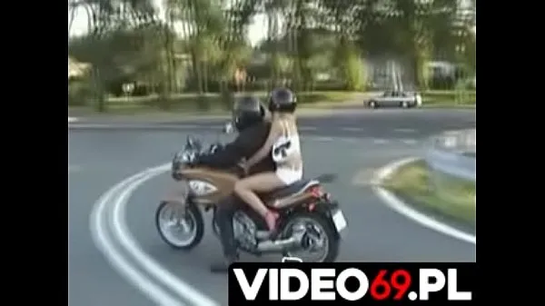 Toon Polish porn - Teen goes on two wheels eindbuis