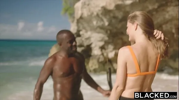 Afficher BLACKED BBC spontanée en vacancestube de puissance