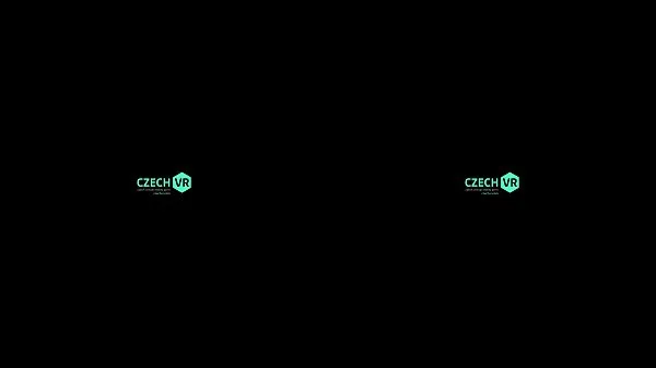 Показать CVR 374 - Худые крошки действительно хотят, чтобы твой член был внутрисиловую лампу