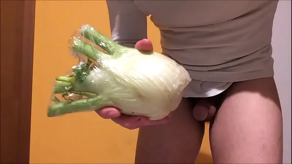 Show Bizarre insertions - A fennel power Tube