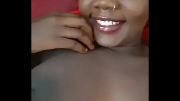 Afficher Auditions Africaines Chatte Humide Modèle 1tube de puissance