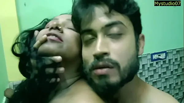 Afficher Demi-soeur chaude indienne romance sale et sexe hardcore avec le demi-frère de la jeune femmetube de puissance