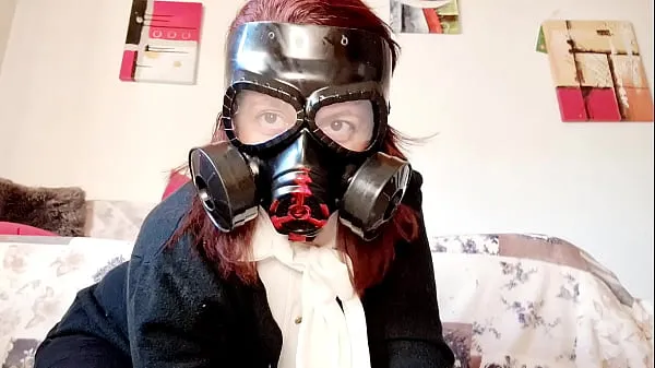 Εμφάνιση Orgasm with super fetish gas mask ready to enjoy with me power Tube