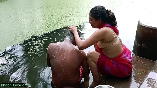 Afficher Indian Bhabhi baise avec le nouveau Devar! Sexe hardcoretube de puissance