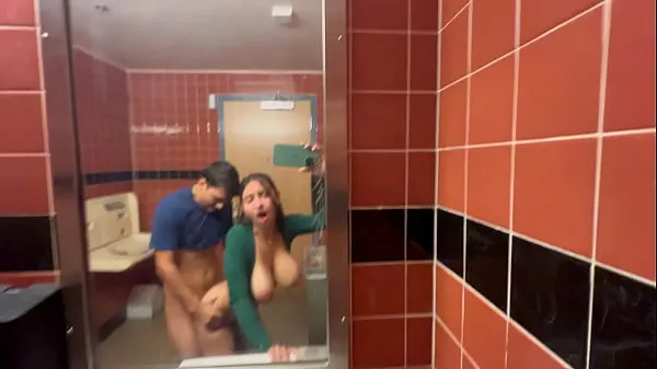 Mutasd a Risky Creampie in Whole Foods Public Bathroom Hailey Rose tápvezetéket