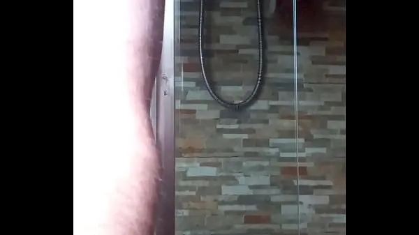 显示old man in the shower功率管